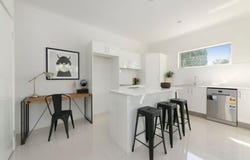 4/51 Steele Street, Holland Park, Qld 4121