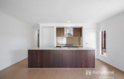 13 Manuka Grove, Wyndham Vale, Vic 3024