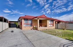 38 Spring Valley Drive, Clayton South, Vic 3169