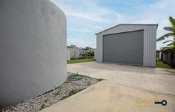 10 Rosella Street, St Helens Beach, Qld 4798