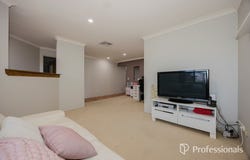 14 Castlemore Mews, Ballajura, WA 6066