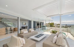 64 Fernlea Avenue, Scarborough, Qld 4020