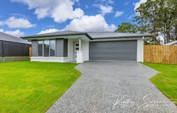 29 Flinders Street, D'Aguilar, Qld 4514