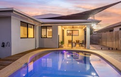 35 Wakeboard Circuit, Kelso, Qld 4815