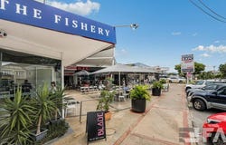 Whole properties, 16 Baroona Road, Milton, Qld 4064