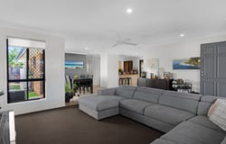 16 Lolita Court, Varsity Lakes, Qld 4227