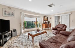 4 Wolfdene Court, Mornington, Vic 3931