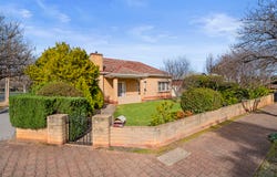 17 Holme Avenue, Lower Mitcham, SA 5062