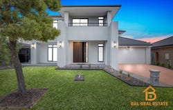 10 Outrigger Court, Sanctuary Lakes, Vic 3030