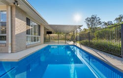 37 Sovereign Drive, Deebing Heights, Qld 4306