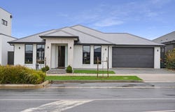 5 Kapinka Parade, Riverlea Park, SA 5120