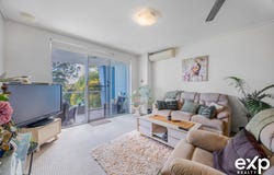 535/66 Sickle Avenue, Hope Island, Qld 4212