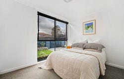 1/2 St Kinnord Street, Aberfeldie, Vic 3040