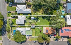 19 Nurstead Street, Camp Hill, Qld 4152
