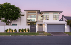 84 Commodore Drive, Paradise Waters, Qld 4217