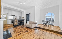 10/1 Coleridge Street, Elwood, Vic 3184