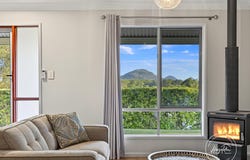 5 Inverleigh Court, Beerwah, Qld 4519