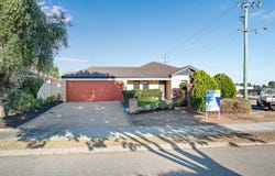 2 Hinckley Parkway, Hocking, WA 6065