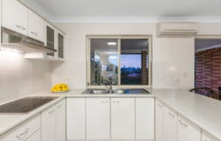 8/37 Crump Street, Holland Park West, Qld 4121