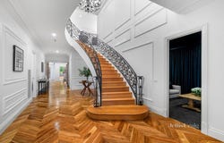 16 Garrisson Drive, Glen Waverley, Vic 3150