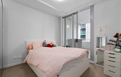 211/1 Brodie Spark Drive, Wolli Creek, NSW 2205