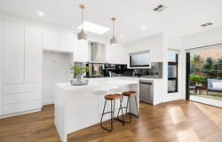 15A The Parade, Clarinda, Vic 3169
