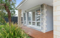 18 Barrack Way, Bushmead, WA 6055