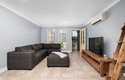 1/87 Allambie Road, Edensor Park, NSW 2176