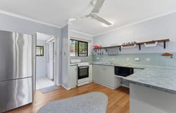 2/7 Wabag Close, Trinity Beach, Qld 4879