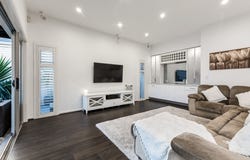27 Heysen Crescent, West Lakes Shore, SA 5020