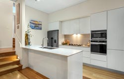 11/33 William Davies Drive, Figtree, NSW 2525
