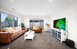 9 Grande Belmond Avenue, Clyde, Vic 3978