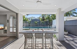 7 Goss Avenue, Labrador, Qld 4215