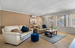 15 Ridgewood Drive, Woongarrah, NSW 2259