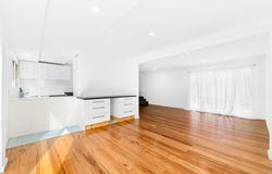 21 Pleasurelea Drive, Sunshine Bay, NSW 2536