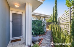 2 Ardrossan Loop, Kingsley, WA 6026