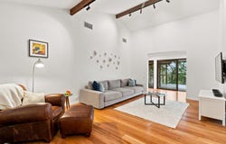 22 Hoylake Street, Indooroopilly, Qld 4068