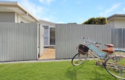 44/2 Grand Parade, Kawana Island, Qld 4575