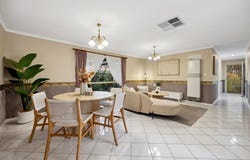 2 Vidmar Court, Woodcroft, SA 5162