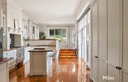 23 Wallis Avenue, Ivanhoe East, Vic 3079