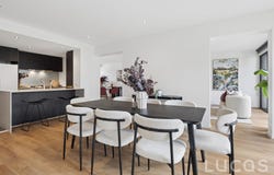 55/801 Bourke Street, Docklands, Vic 3008