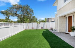 7 VIEW STREET, Torquay, Qld 4655