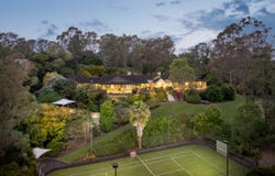 50 Airlie Road, Pullenvale, Qld 4069