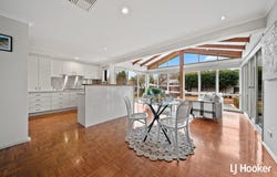 10 Edlington Street, Fraser, ACT 2615