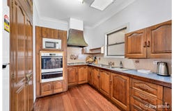 14 Lamington Street, The Range, Qld 4700