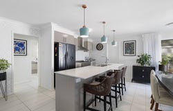 12 Valleygreen Close, Redland Bay, Qld 4165