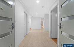 21 Rossiter Avenue, Piara Waters, WA 6112