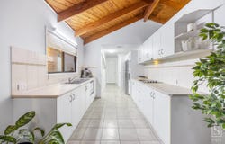 29 Flag Street, Jamboree Heights, Qld 4074
