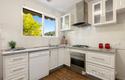 1/73-75 Dorking Road, Box Hill North, Vic 3129
