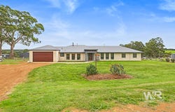 301 Lowanna Drive, Marbelup, WA 6330